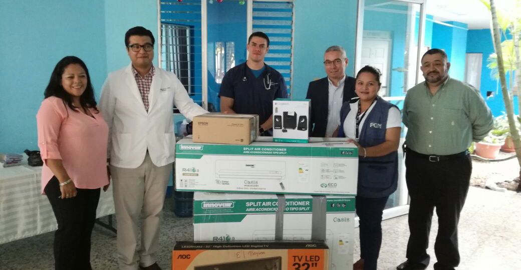 PGN ASISTE A ENTREGA DE DONATIVO PARA CLÍNICA EN EL PROGRESO-1