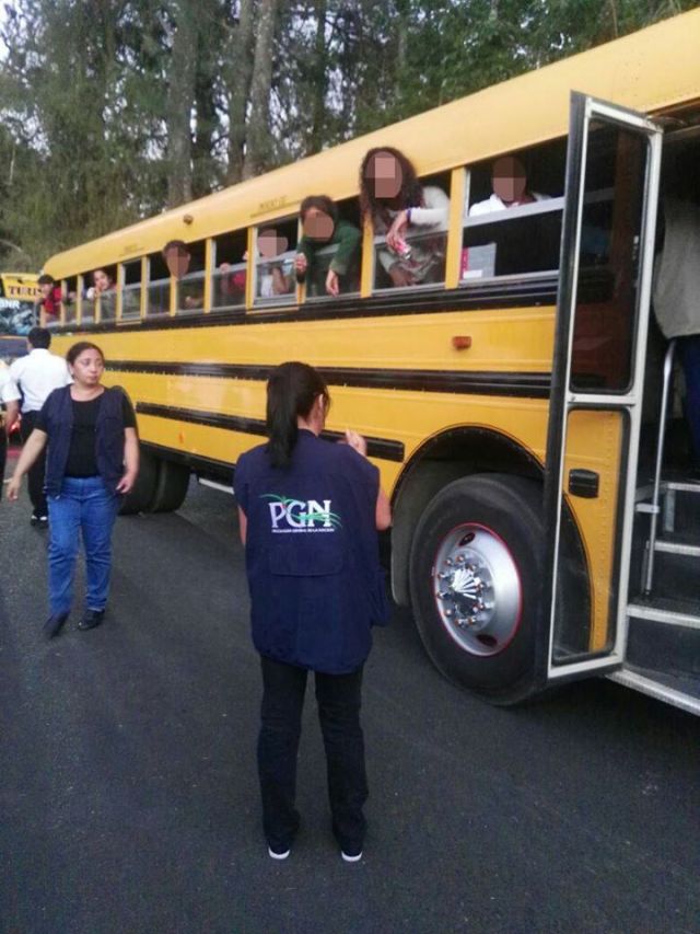 PGN SIGUE APOYANDO EN LA REUBICACIÓN DE NIÑAS, NIÑOS Y ADOLESCENTES QUE SE ENCONTRABAN EN HOGAR VIRGEN DE LA ASUNCIÓN-1