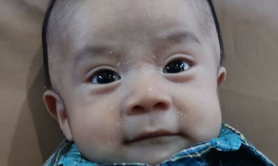 niño Aldea el Rosario