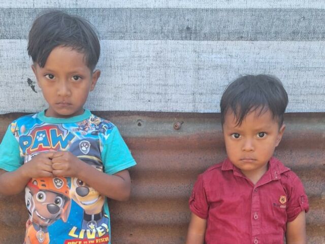 FOTOGRAFIA DE NNA ANTONIO GREGORIO LOPEZ MARROQUIN Y DORIAN GEOVANY LOPEZ MARROQUIN. (NOMBRES SUPUESTOS). C.J. 09054-2024-548